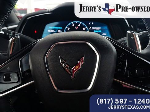 Used 2024 Chevrolet Corvette Stingray Preferred Cpe RWD image 15