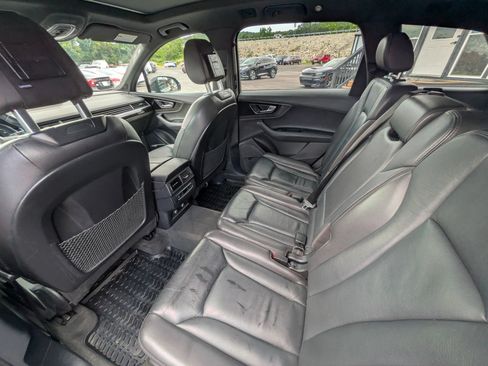 Used 2018 Audi Q7 3.0T Premium Plus w/ Premium Plus Package AWD/4WD image 28