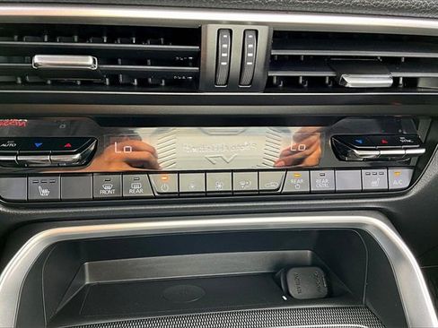 Used 2025 MAZDA CX-90 3.3 Turbo w/ Preferred Package image 15