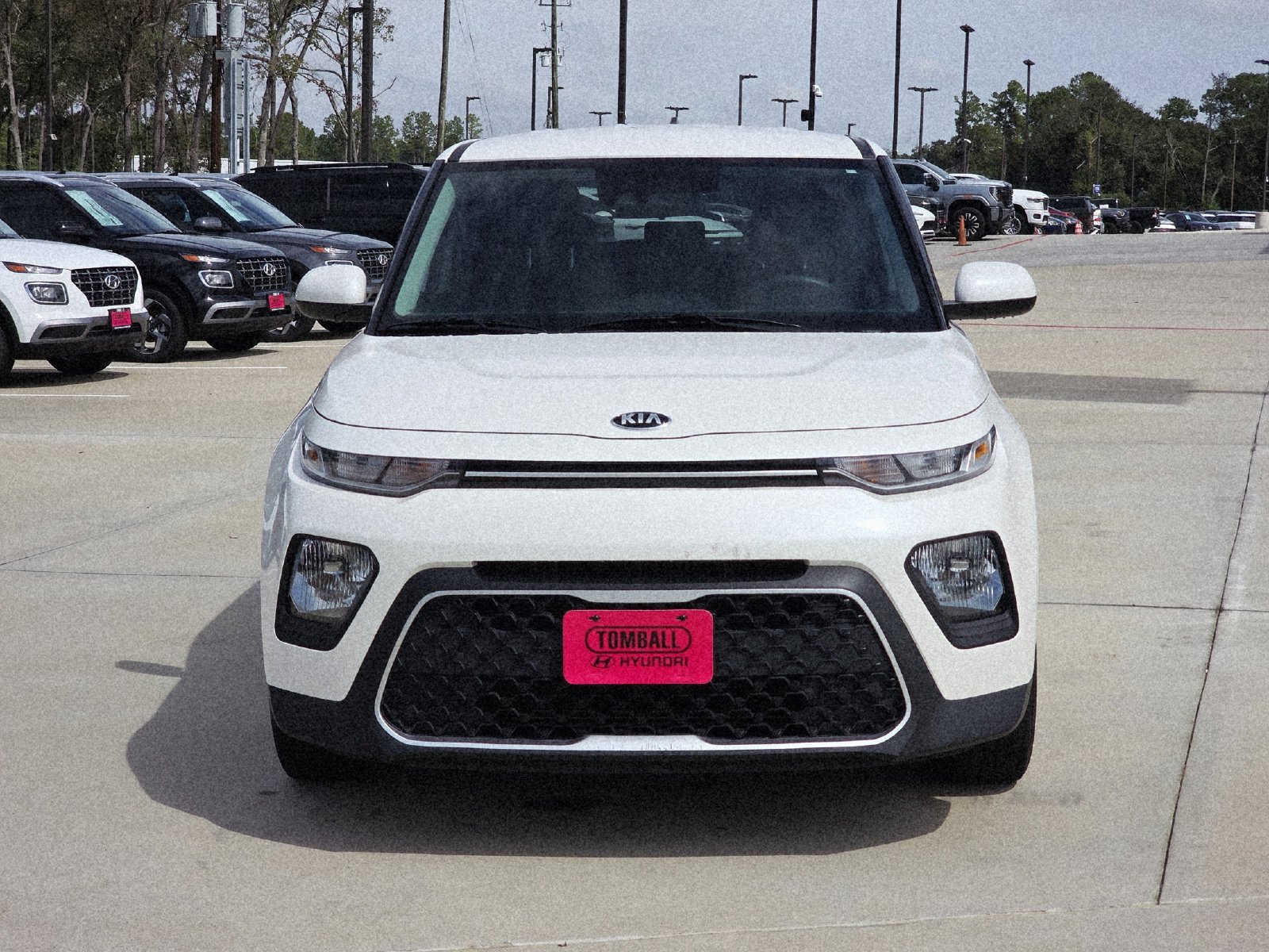 Used 2020 Kia Soul S FWD image 2