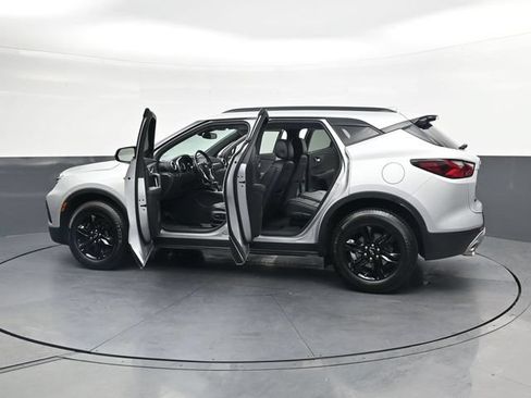 Used 2021 Chevrolet Blazer LT FWD image 41