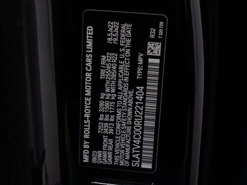 Certified 2024 Rolls-Royce Cullinan image 57