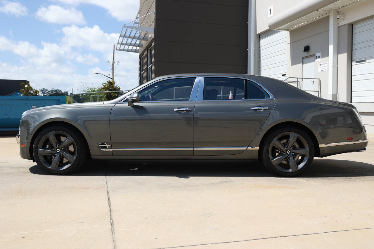 Used 2016 Bentley Mulsanne Speed RWD image 5
