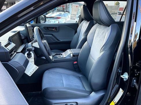 New 2026 Toyota RAV4 XSE AWD/4WD image 9