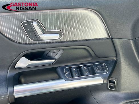 Used 2023 Mercedes-Benz GLA 250 w/ Premium Package image 23