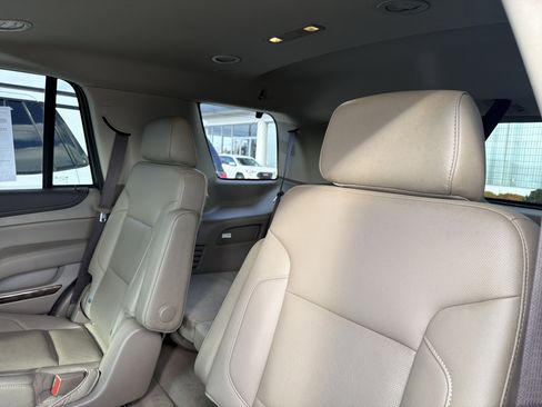 Used 2019 GMC Yukon SLT w/ HD Trailering Package image 24