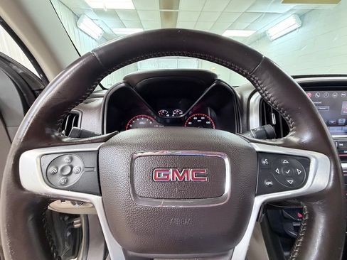 Used 2016 GMC Canyon SLE RWD image 41