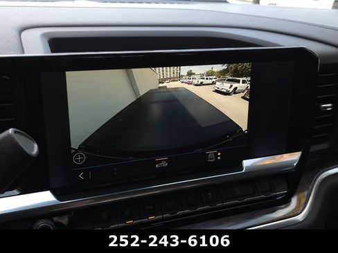 Used 2026 Chevrolet Silverado 2500 LTZ w/ LTZ Premium Package image 21