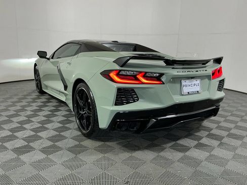 Used 2024 Chevrolet Corvette Stingray Premium Conv w/ Z51 Performance Package RWD image 7