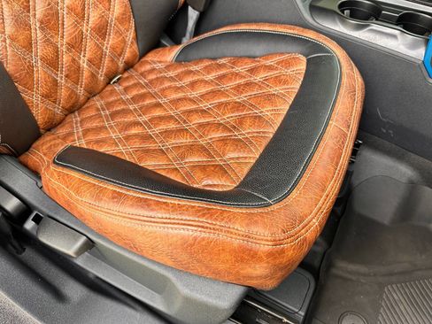 Used 2021 Ford Bronco Black Diamond image 68