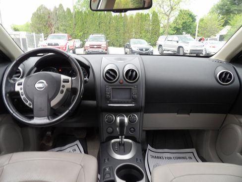 Used 2012 Nissan Rogue SL AWD/4WD image 10