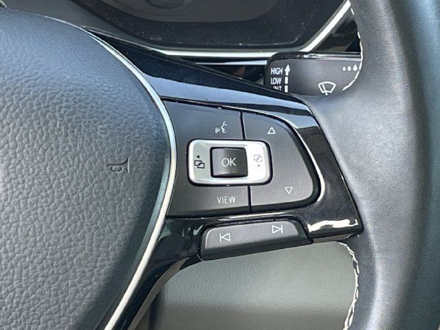 Used 2021 Volkswagen Jetta SE FWD image 13