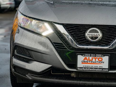 Used 2021 Nissan Rogue Sport S image 6