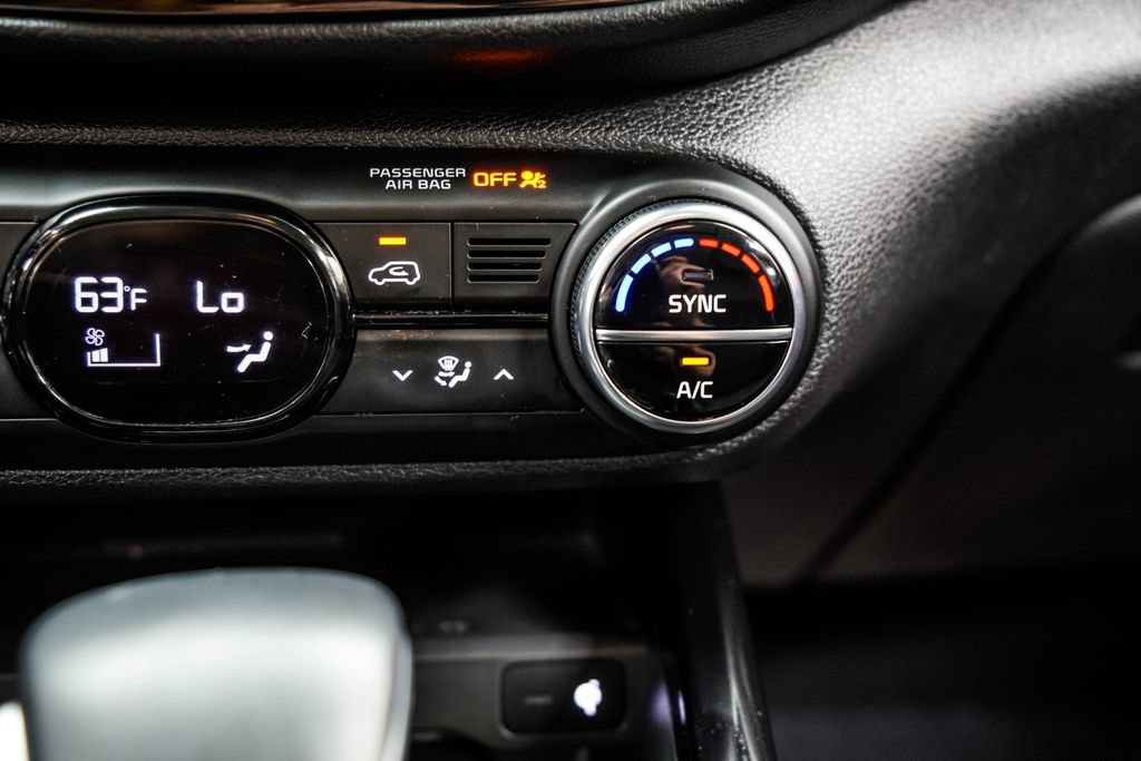 Used 2023 Kia Soul GT-Line w/ GT-Line Technology Package FWD image 34