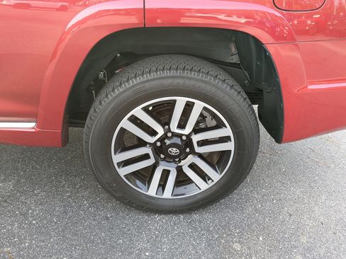 Used 2022 Toyota 4Runner Limited image 31