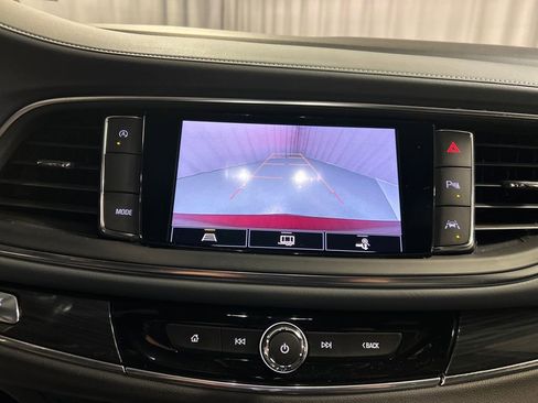 Used 2024 Buick Enclave Essence w/ Trailering Package, 5000 lbs. image 18