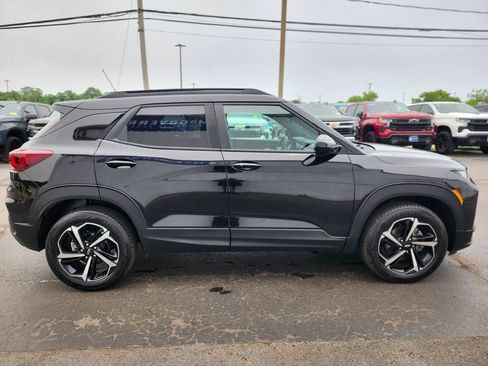 Used 2023 Chevrolet TrailBlazer RS AWD/4WD image 6
