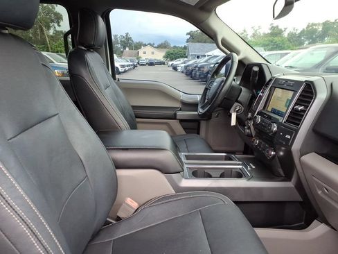Used 2018 Ford F150 XLT w/ Equipment Group 302A Luxury AWD/4WD image 12