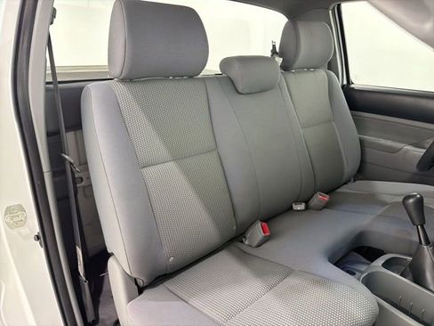 Used 2006 Toyota Tacoma 2WD Regular Cab image 16