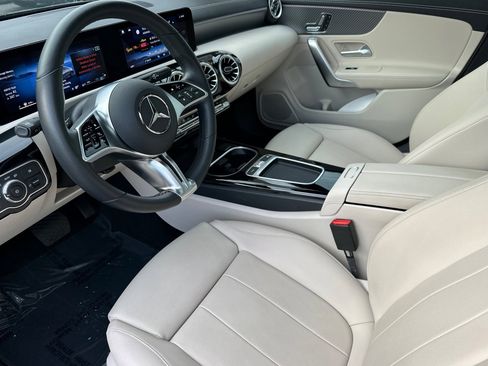 Certified 2025 Mercedes-Benz CLA 250 image 10