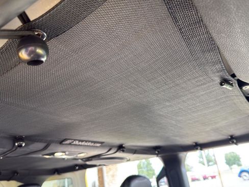 Used 2019 Jeep Wrangler Unlimited Rubicon image 32