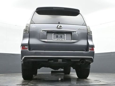 Used 2023 Lexus GX 460 Premium AWD/4WD image 17