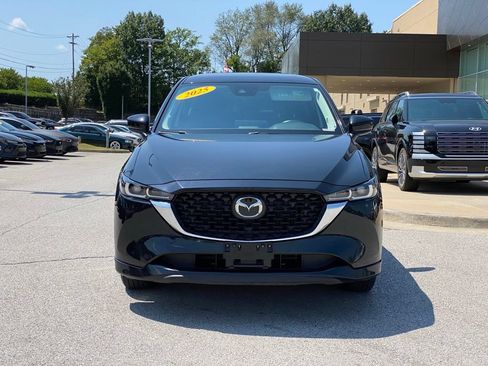 Used 2025 MAZDA CX-5 AWD 2.5 S w/ Preferred Package image 2