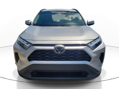 Used 2023 Toyota RAV4 XLE FWD image 2