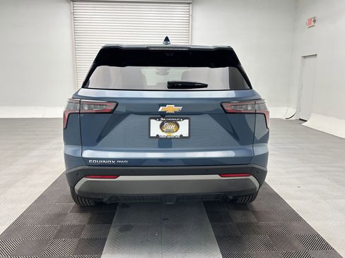 New 2026 Chevrolet Equinox LT AWD/4WD image 9
