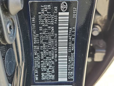 Used 2018 Toyota Avalon Limited image 30