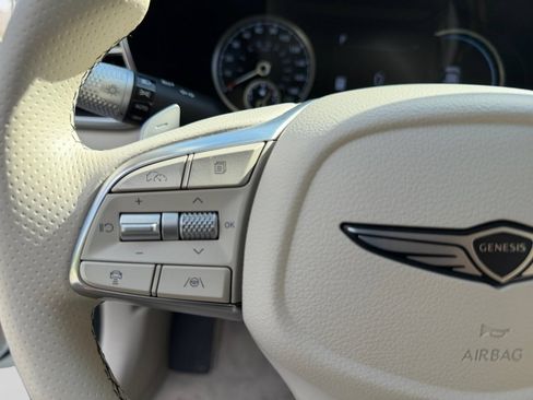 Used 2026 Genesis G70 2.5T Prestige AWD/4WD image 22