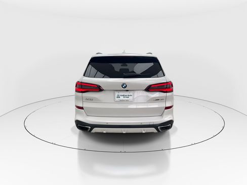 Used 2021 BMW X5 xDrive40i w/ M Sport Package image 7