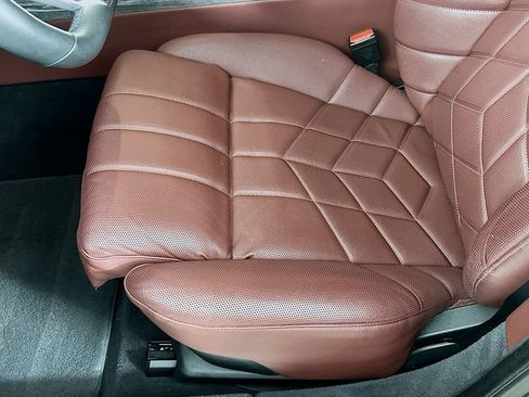 Used 2023 BMW 760i xDrive 760i xDrive w/ Executive Package image 26