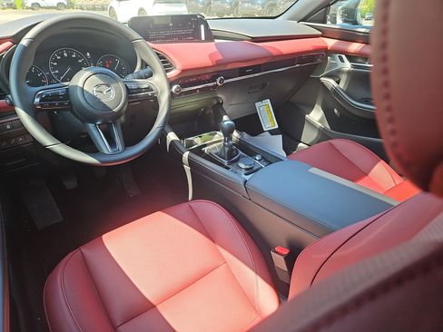New 2026 MAZDA MAZDA3 2.5 S Hatchback w/ Premium Pkg FWD image 6