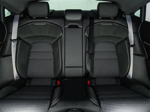 Used 2025 Porsche Taycan 4S image 32