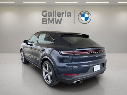 Used 2024 Porsche Cayenne Coupe AWD/4WD image 9