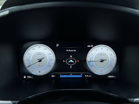 Used 2022 Hyundai Santa Fe Calligraphy AWD/4WD image 19