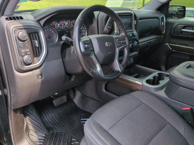 Used 2020 Chevrolet Silverado 1500 RST AWD/4WD image 12