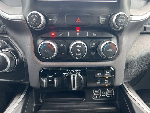 Certified 2022 RAM 1500 Big Horn image 30