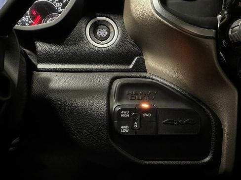 Used 2024 RAM 2500 Laramie image 24