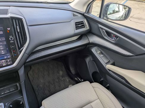 Certified 2023 Subaru Ascent Premium w/ Convenience Package image 18