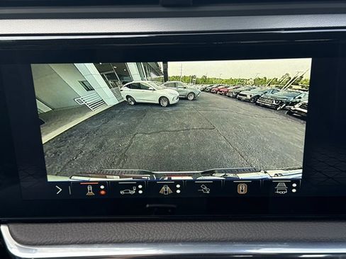 New 2026 GMC Sierra 1500 Denali w/ Technology Package AWD/4WD image 9