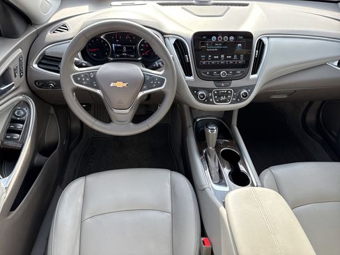 Used 2016 Chevrolet Malibu Premier w/ Driver Confidence Package image 23