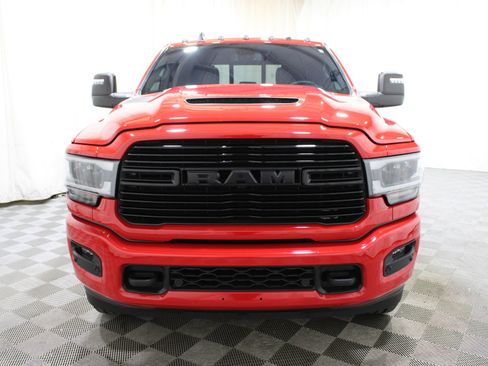 Used 2024 RAM 2500 Laramie w/ Night Edition image 41