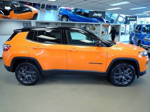 New 2026 Jeep Compass Limited image 8