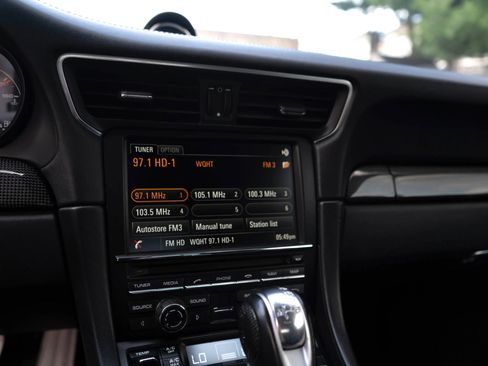 Used 2014 Porsche 911 Turbo image 57