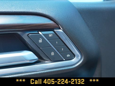 Used 2025 GMC Sierra 1500 SLT RWD image 36