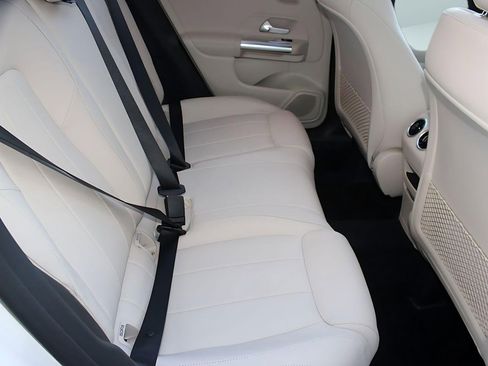 New 2026 Mercedes-Benz GLA 250 4MATIC image 31