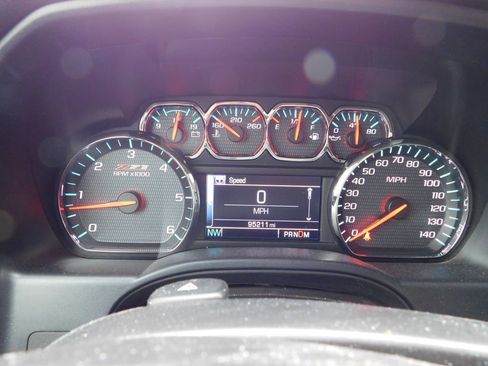 Used 2015 Chevrolet Silverado 1500 LTZ Z71 w/ LTZ Plus Package image 11