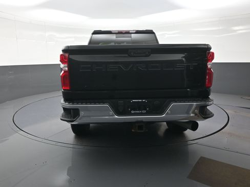 Used 2020 Chevrolet Silverado 2500 LTZ w/ LTZ Plus Package image 4